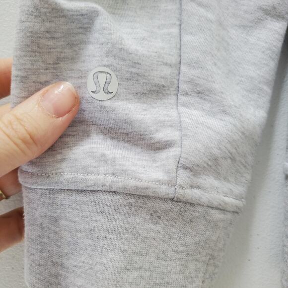Lululemon Sweatshirt Womens Large Gray Crewneck Pullover Raglan Side Slit Logo - Picture 6 of 7